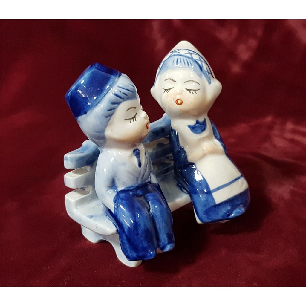 [458128310] Delfts Blauw Figur Paar auf Bank Keramik H 9,8 cm Bild 2