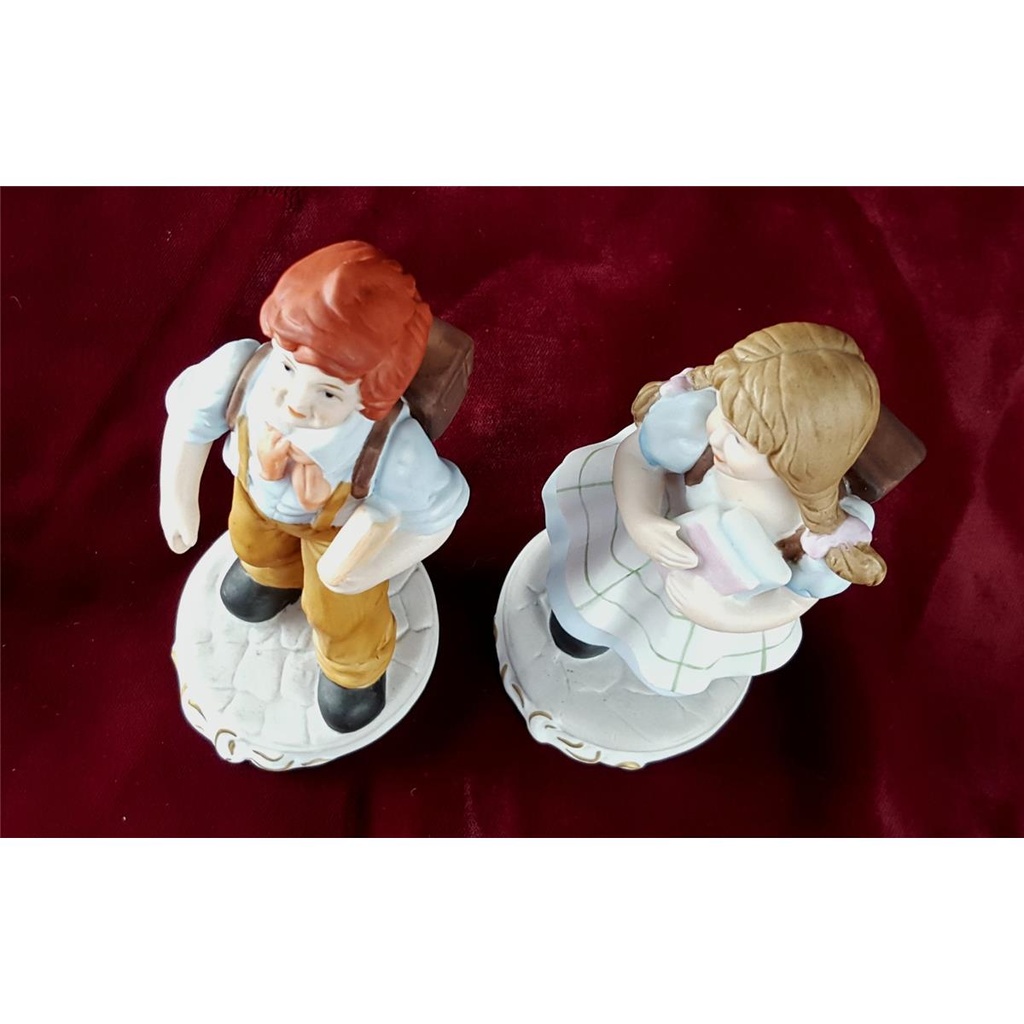 [458128415] Porzellan Figur Mädchen Junge mit Schulranzen Set 2 tlg. H 13,5 cm Bild 6