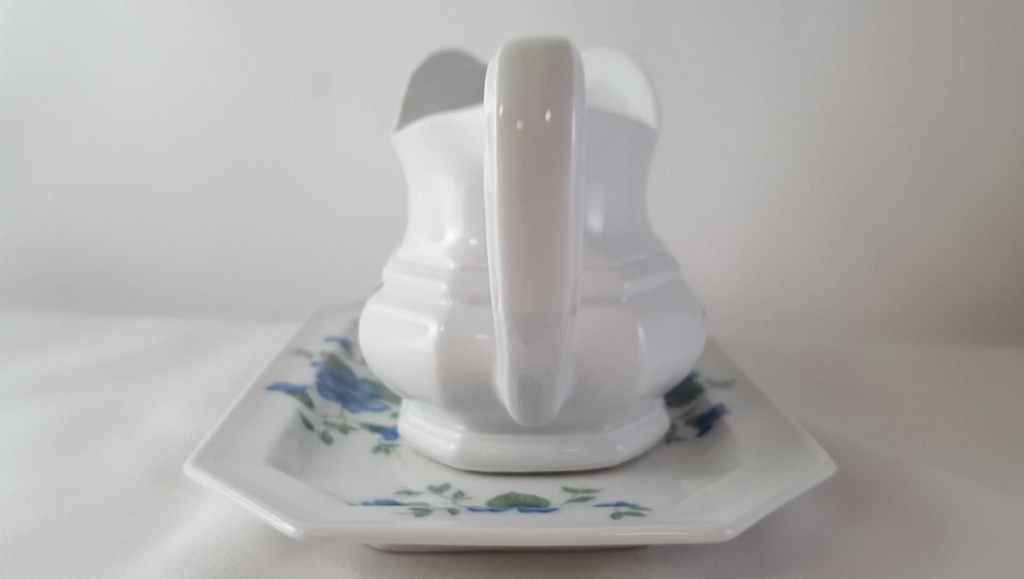 [45813174] Sauciere mit Teller 2tlg Villeroy & Boch Gallo Leonardo Marie Claire Veilchenblüten gebraucht - gut Bild 4