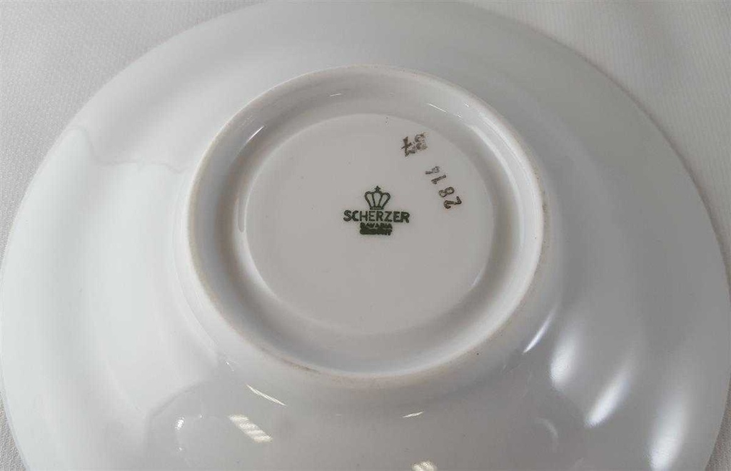 [45813255] Untertasse 15,1 cm Zeh Scherzer Reliefdekor Platinrand Weiß gebraucht - gut Bild 5