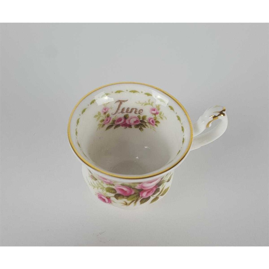 [458133129] Miniaturtasse mit Untertasse Royal Albert Flower of The Month June gebraucht - sehr gut Bild 6