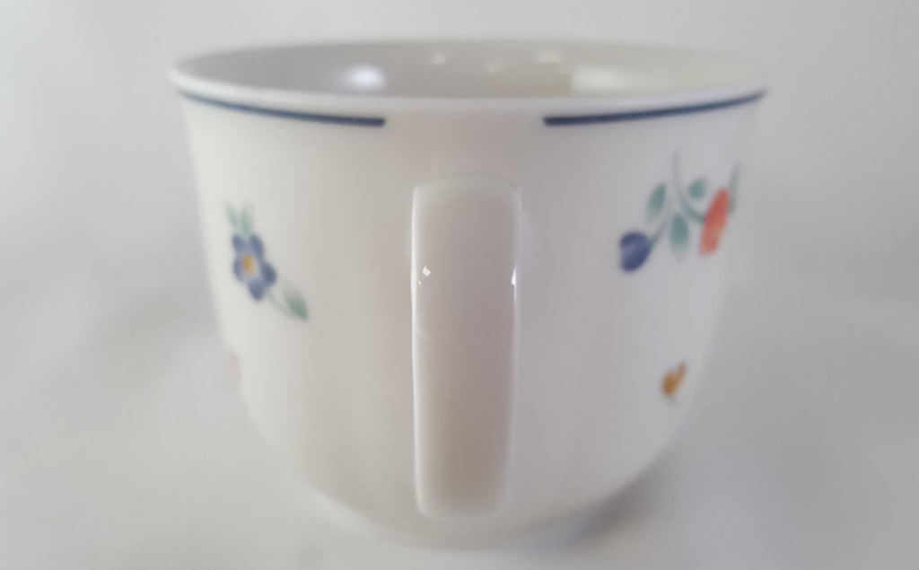 [45813369] Kaffeetasse Tasse Mitterteich Form 2250 Stefanie Blümchen Blaurand gebraucht - neuwertig Bild 4
