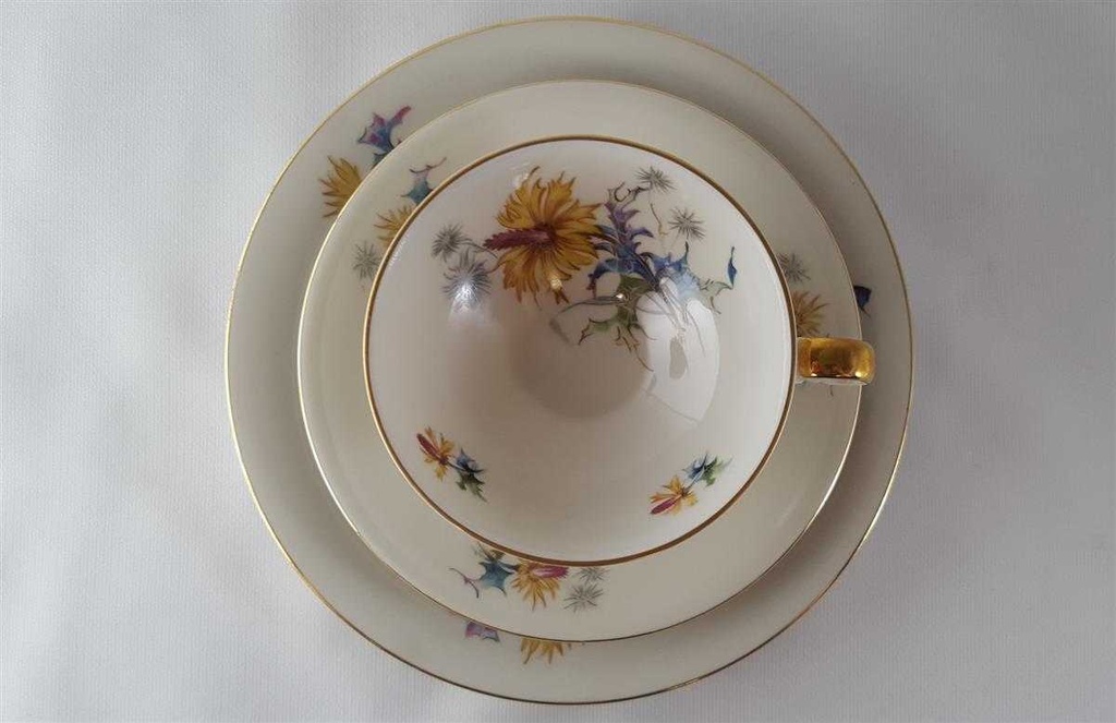 [45813453] Sammelgedeck Goldrand 3tlg Hertel Jacob Rehau Blumen gebraucht - sehr gut Bild 3