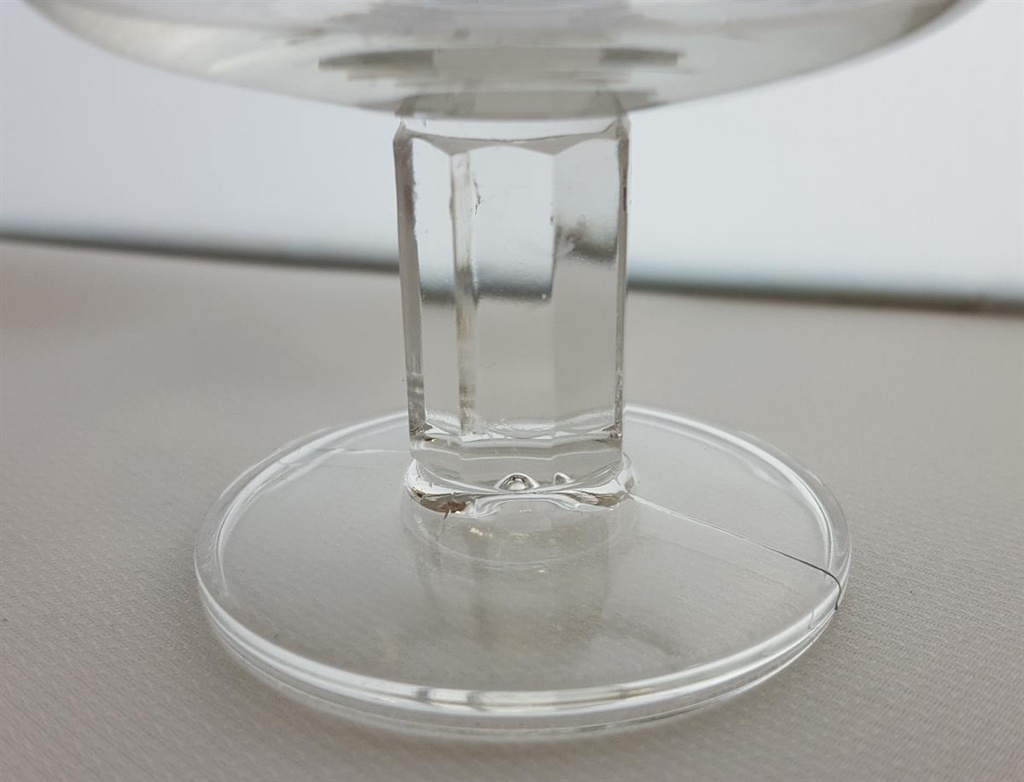 [4581346] Likörschale mit Platinrand H 7 D 6,9 cm Bild 3