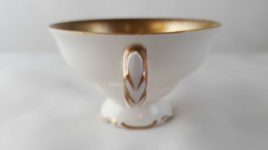 [45813485] Sammeltasse Espressotasse mit Untertasse Golddekor Kaiser Porzellan Alka Kunst gebraucht - gut Bild 4