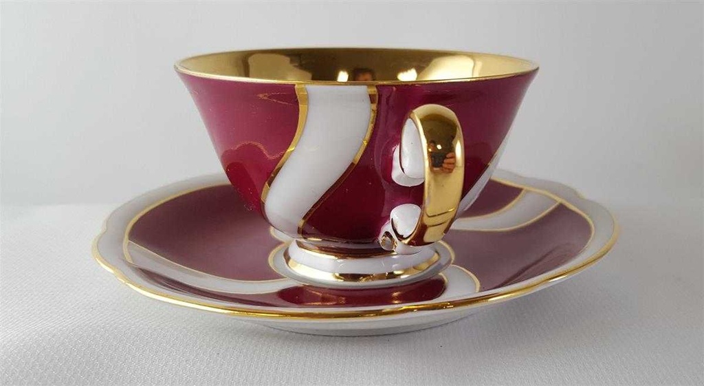 [45813488] Sammeltasse Golddekor Leni Parbus Porzellanmalerei gebraucht - gut Bild 3