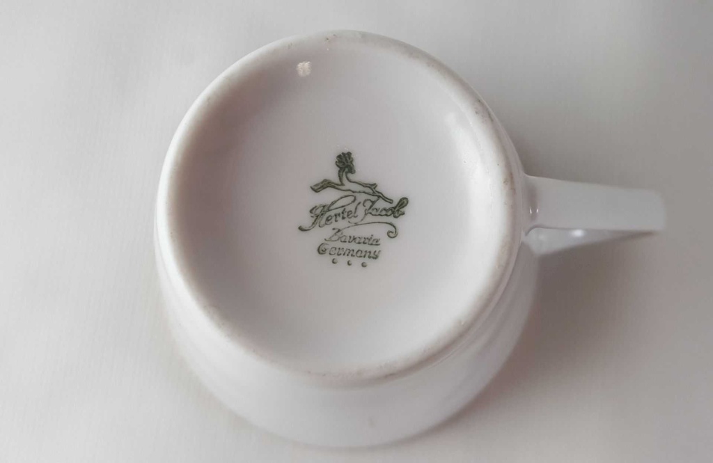 [45813577] Kaffeetasse Tasse Goldrand Hertel Jacob Rehau grau gebraucht - gut Bild 4