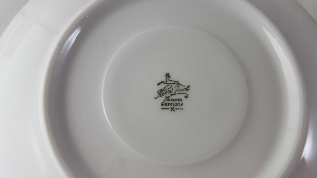 [45813578] Untertasse für Kaffee Goldrand 14,5 cm Hertel Jacob Rehau grau gebraucht - akzeptabel Bild 5