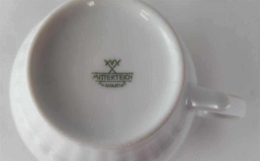 [45813617] Kaffeetasse Tasse Golddekor Mitterteich Form 527 weiß mit Bild 4