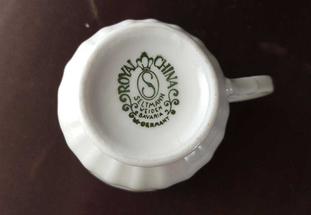 [45813700] Mokkatasse mit Untertasse Tasse Espressotasse Goldrand Seltmann Weiden Royal China gebraucht - sehr gut Bild 8