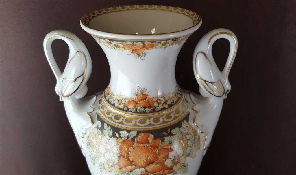 [2119007] Amphorenvase 28,5 cm AK Kaiser Porzellan Princesse K.Nossek gebraucht - sehr gut Bild 6