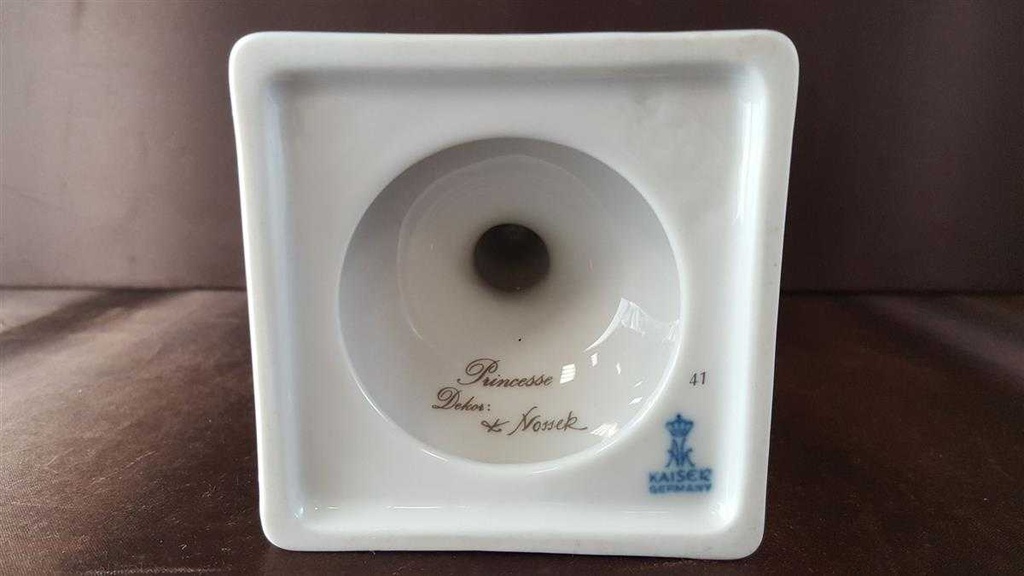 [2119007] Amphorenvase 28,5 cm AK Kaiser Porzellan Princesse K.Nossek gebraucht - sehr gut Bild 8