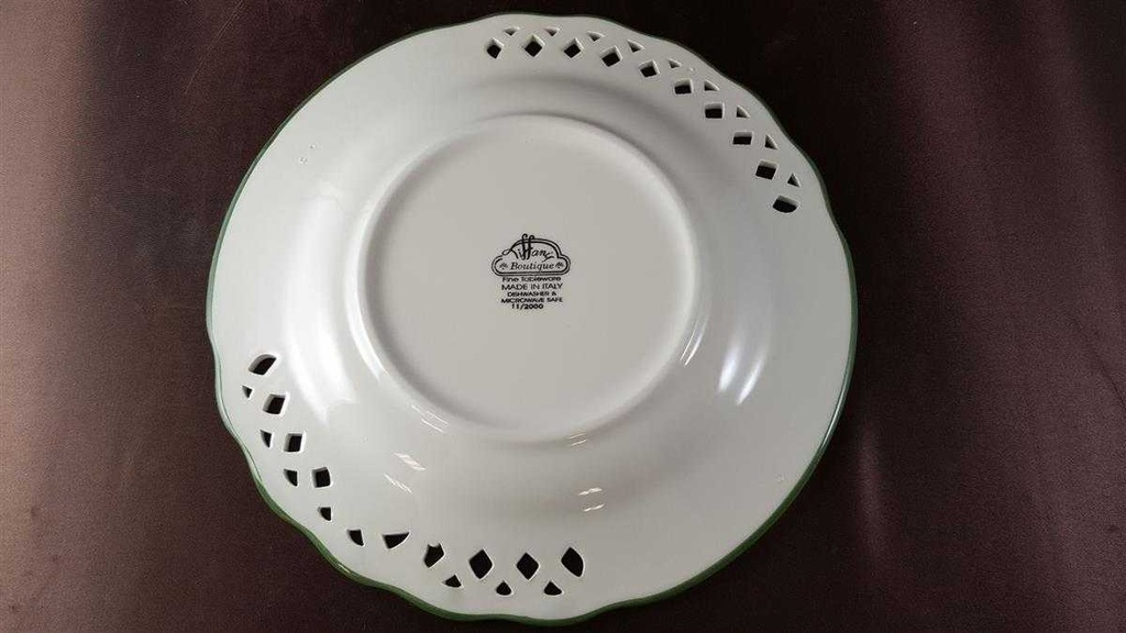[45813810] Speiseteller Essteller Durchbrucharbeit 27 cm Tiffany Boutique Italy weiße Blume mit Grünrand gebraucht - akzeptabel Bild 5