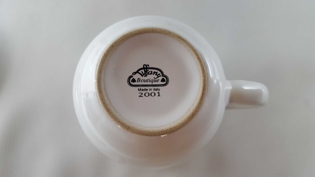 [45813815] Kaffeetasse Tasse Tiffany Boutique Italy weiße Blume mit Grünrand gebraucht - sehr gut Bild 4
