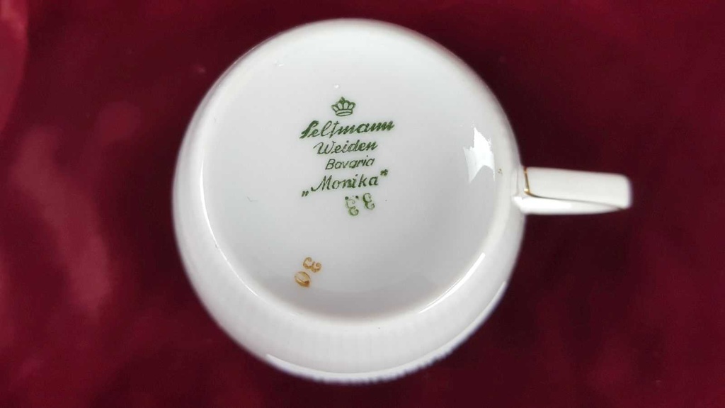 [458138417] Kaffeetasse Tasse Seltmann Weiden Monika Schwarz Gold 31646 gebraucht - gut Bild 3