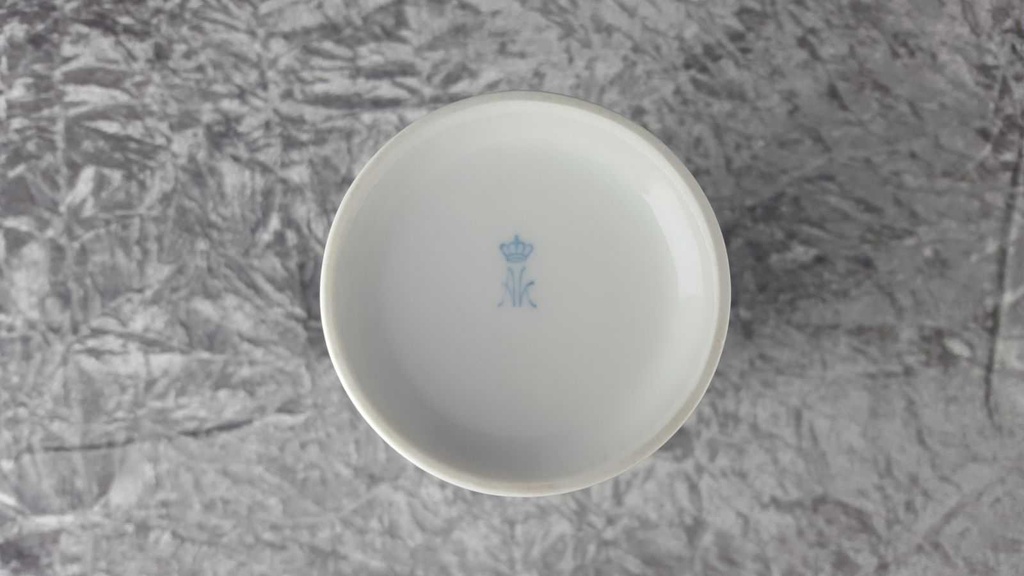 [458138438] Vase Blumenvase 23,4 cm AK Kaiser Porzellan Weiß gebraucht - gut Bild 4