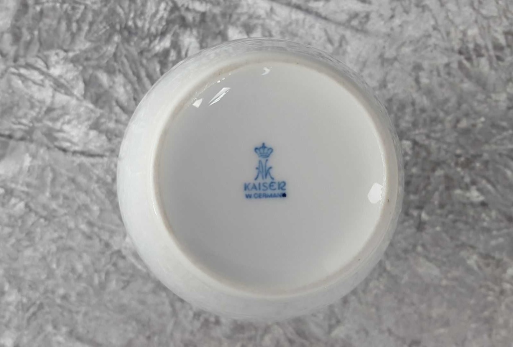 [458138446] Vase Blumenvase 21,7 cm AK Kaiser Porzellan Weiß W.Germany gebraucht - sehr gut Bild 5