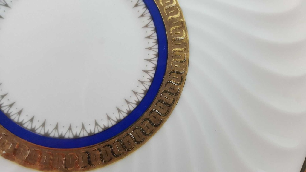 [45813866] Untertasse für Kaffee Goldrand 14,2 cm Bareuther Waldsassen Reliefdekor blau gebraucht - akzeptabel Bild 5
