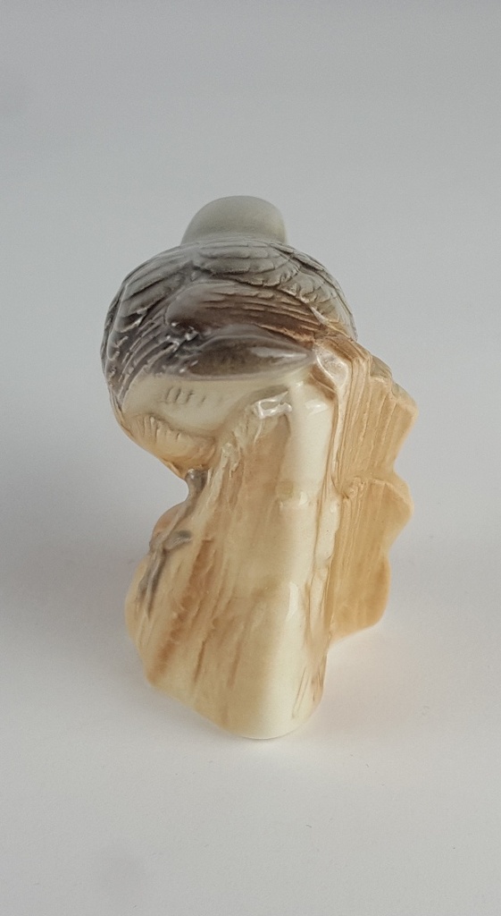 [458139054] Figur mit Signatur 6 cm Goebel gebraucht - sehr gut Bild 3