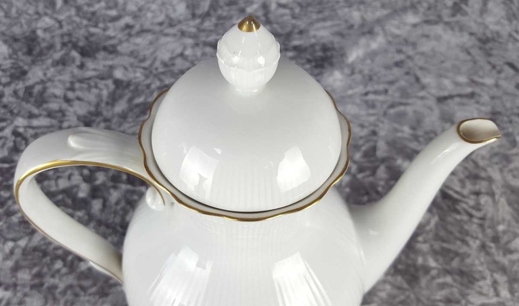 [458139152] Kaffeekanne 1,4 L AK Kaiser Porzellan Romantica San Remo Weiß gebraucht - gut Bild 5