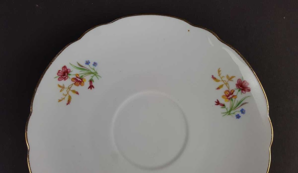 [458139684] Untertasse für Tee Goldrand 14,1 cm Schirnding Bavaria Blumendekor Blumen gebraucht - gut Bild 3