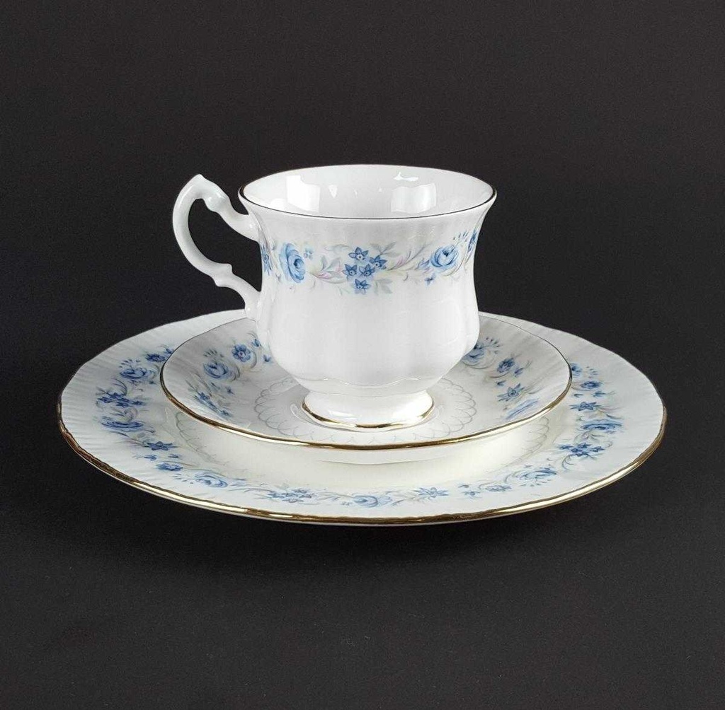 [458139731] Sammeltasse Sammelgedeck 3tlg Royal Malvern Blaue Blumenranke gebraucht - gut Bild 4