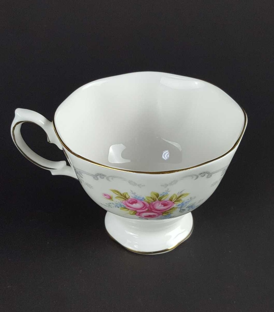 [458139732] Sammeltasse Sammelgedeck Royal Kent Rosendekor Bone China gebraucht - gut Bild 7