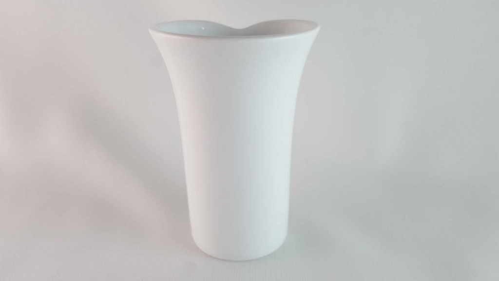 [45813998] Vase Dekorative 10,2 cm Royal KPM Bavaria Unbekannte Formen Weiß Relief gebraucht - sehr gut Bild 3