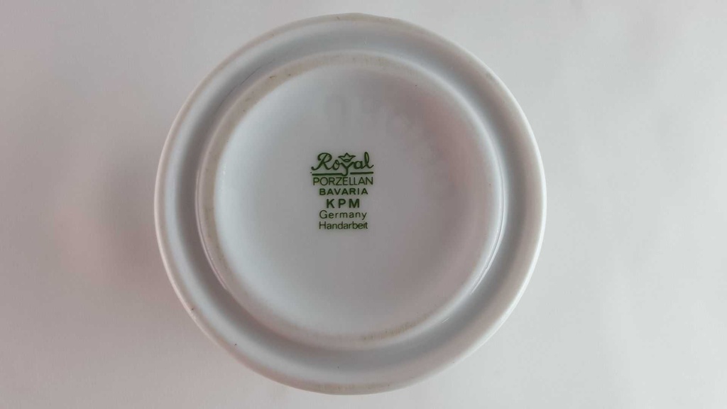 [45813999] Vase Dekorative Goldrand 10 cm Royal KPM Bavaria Rosendekor gebraucht - akzeptabel Bild 6