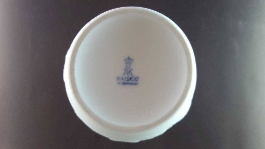 [45814003] Vase 24 cm AK Kaiser Porzellan Weiß gebraucht - sehr gut Bild 7