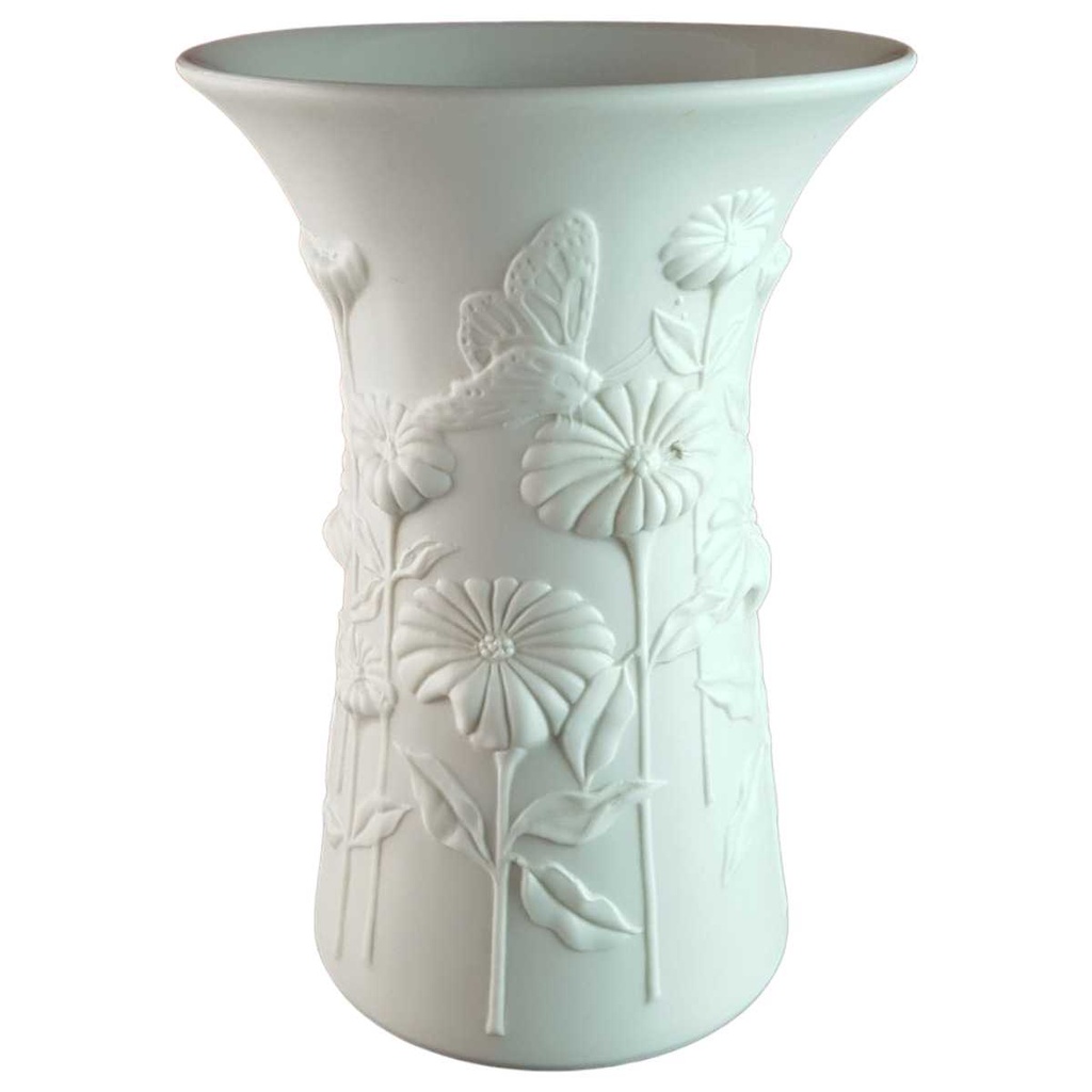 [45814006] Vase mit Signatur 16,9 cm AK Kaiser Porzellan Weiß M.Frey gebraucht - gut Bild 2