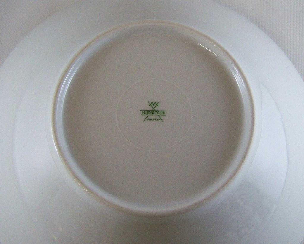 [4581401] Schüssel Servierschüssel Goldrand 23 cm Mitterteich Form 870 Rot gebraucht - gut Bild 4