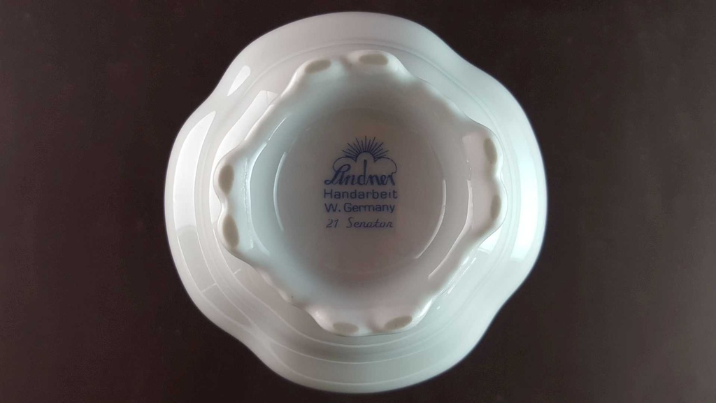 [45814010] Vase Dekorative Goldrand 15,3 cm Lindner Porzellan Senator bunte Blumen gebraucht - akzeptabel Bild 8