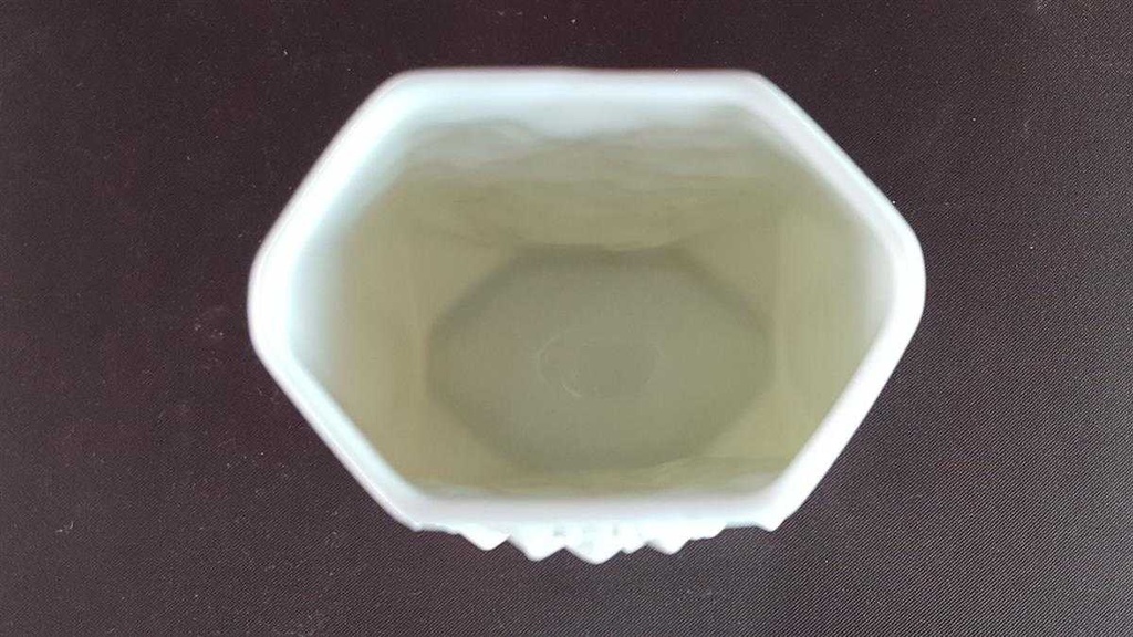 [45814045] Vase 13,1 cm AK Kaiser Porzellan Weiß gebraucht - sehr gut Bild 5