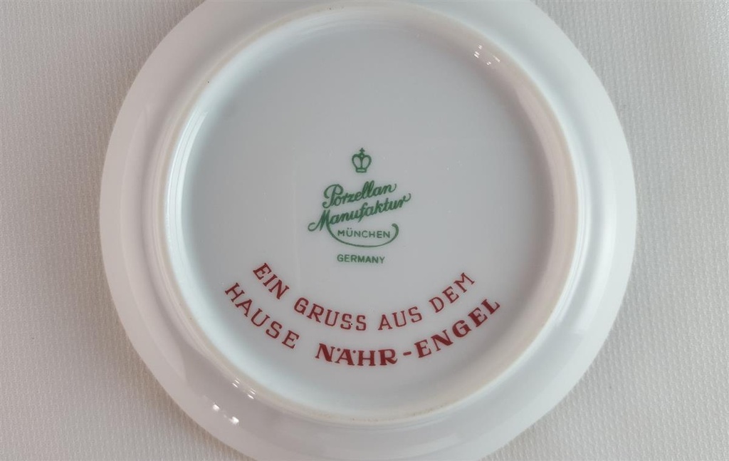 [45814144] Untersetzer Glasuntersetzer Teebeutelablage 10,3 cm Porzellan Manufaktur München Dürer Haus Nürnberg gebraucht - sehr gut Bild 2
