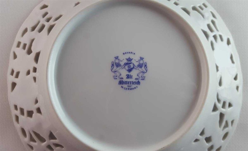 [45814190] Durchbruchteller Durchbrucharbeit 17,2 cm Mitterteich gebraucht - sehr gut Bild 5