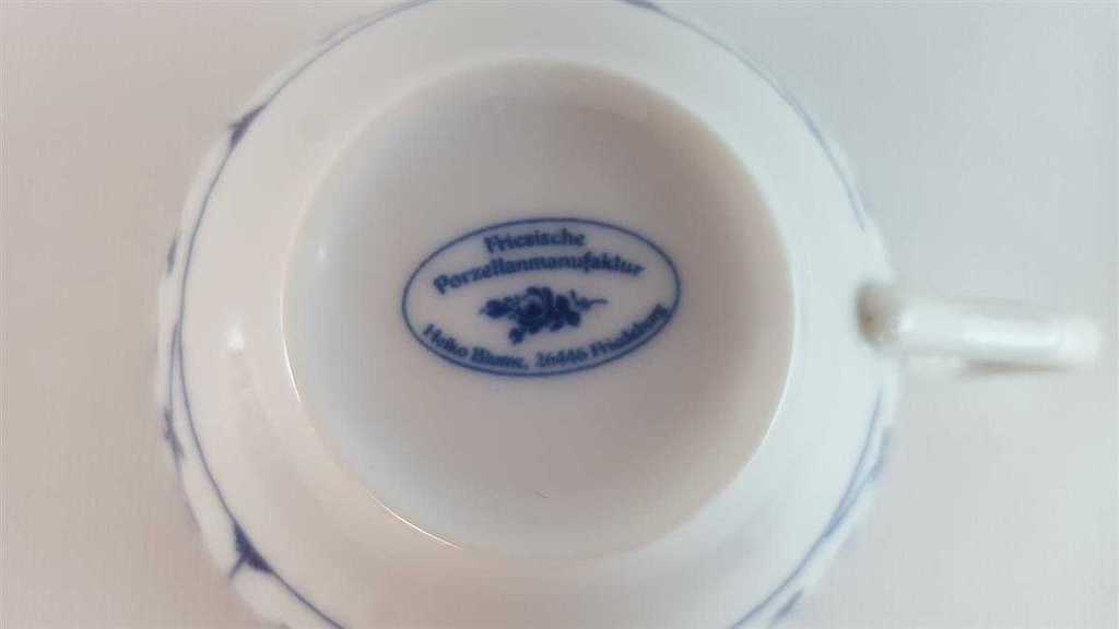 [45814208] Mokkatasse mit Untertasse Tasse Espressotasse Friesische Porzellanmanufaktur Indisch Blau gebraucht - sehr gut Bild 5