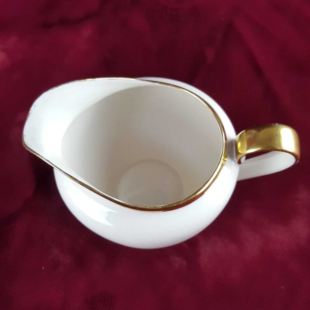 [458142330] Milchkännchen Goldrand 0,25 L Seltmann Weiden Vohenstrauß Form 1983 gebraucht - gut Bild 4