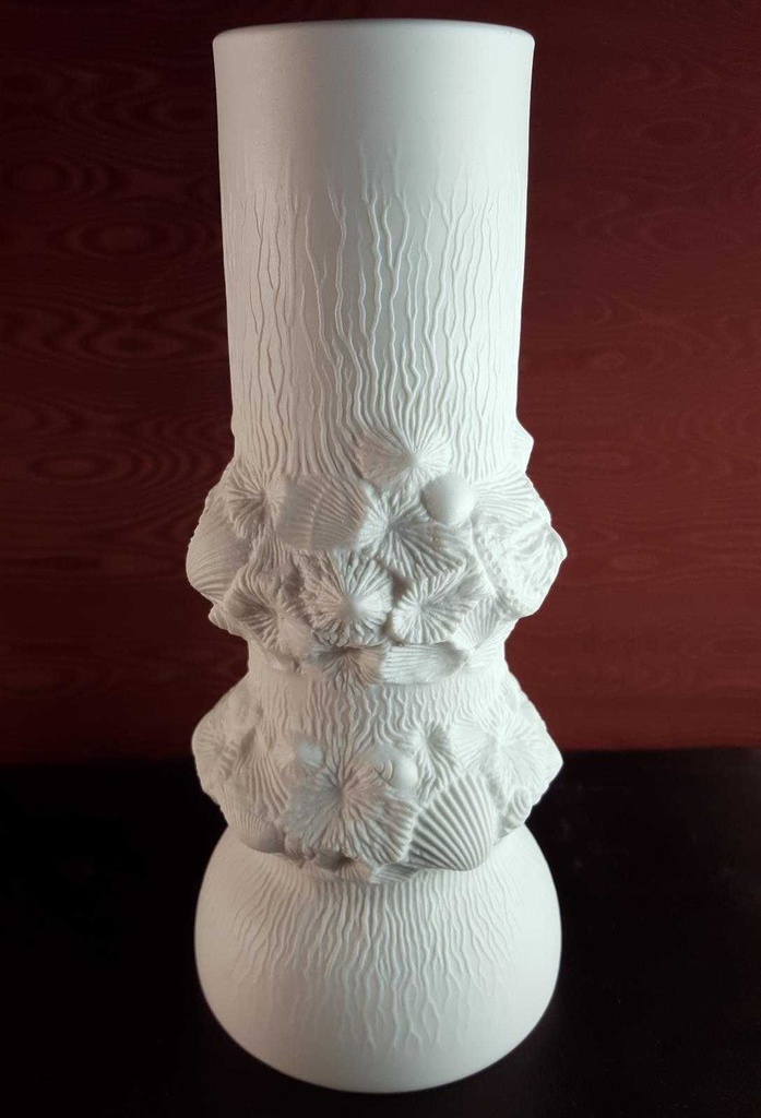 [45814241] Blumenvase Muschelvase 21,2 cm AK Kaiser Porzellan Weiß gebraucht - sehr gut Bild 3