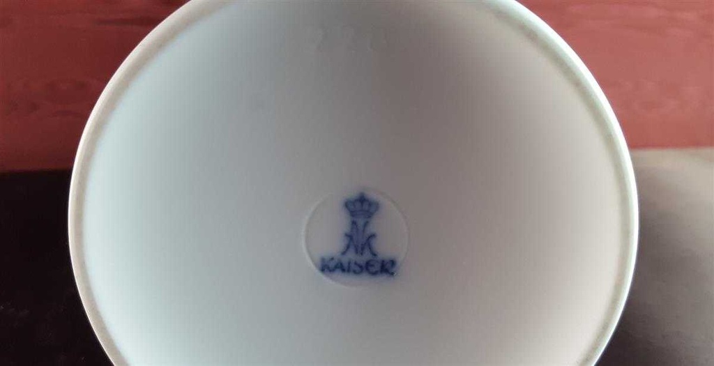 [45814241] Blumenvase Muschelvase 21,2 cm AK Kaiser Porzellan Weiß gebraucht - sehr gut Bild 7