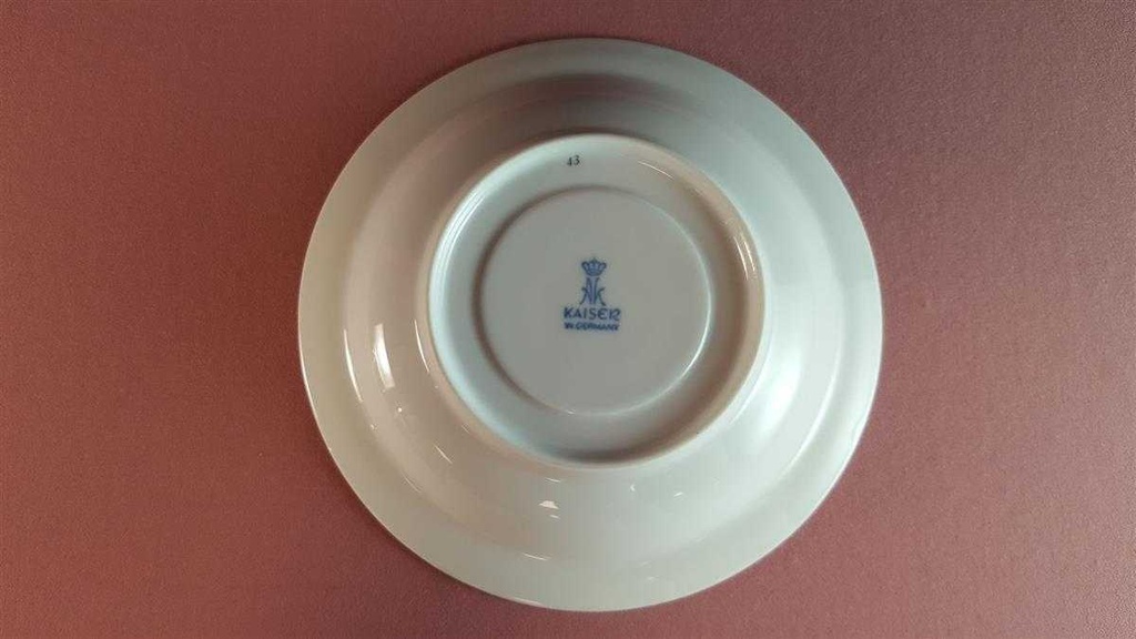 [45814290] Pharisäertasse mit Untertasse Goldrand AK Kaiser Porzellan Sonstiges gebraucht - sehr gut Bild 6