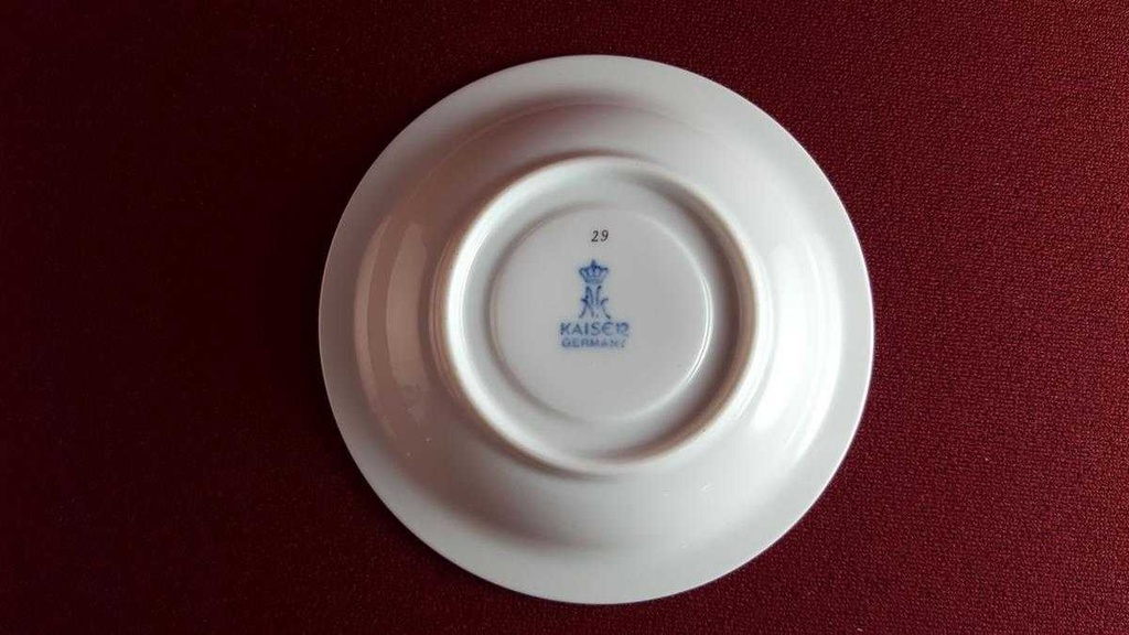 [45814330] Sammeltasse Tasse Espressotasse Goldrand AK Kaiser Porzellan Sammeltassen gebraucht - sehr gut Bild 5