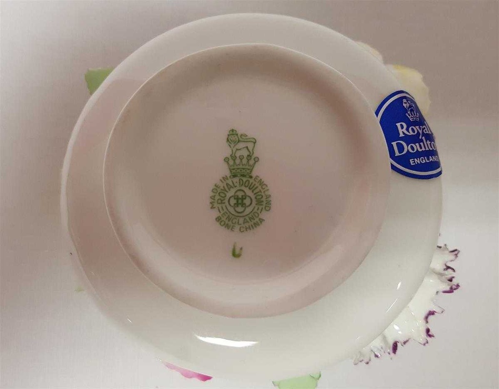 [45814433] 5,6 cm Royal Doulton gebraucht - sehr gut Bild 5