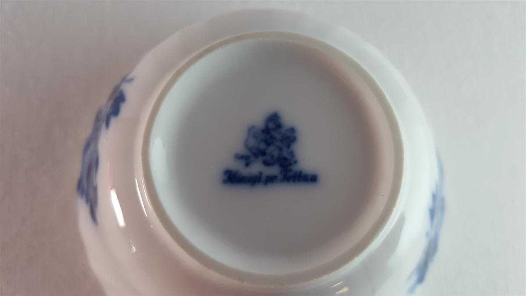 [45814447] Zuckerdose ohne Deckel Royal Tettau Annette blaues Blumendekor Blumen gebraucht - sehr gut Bild 3