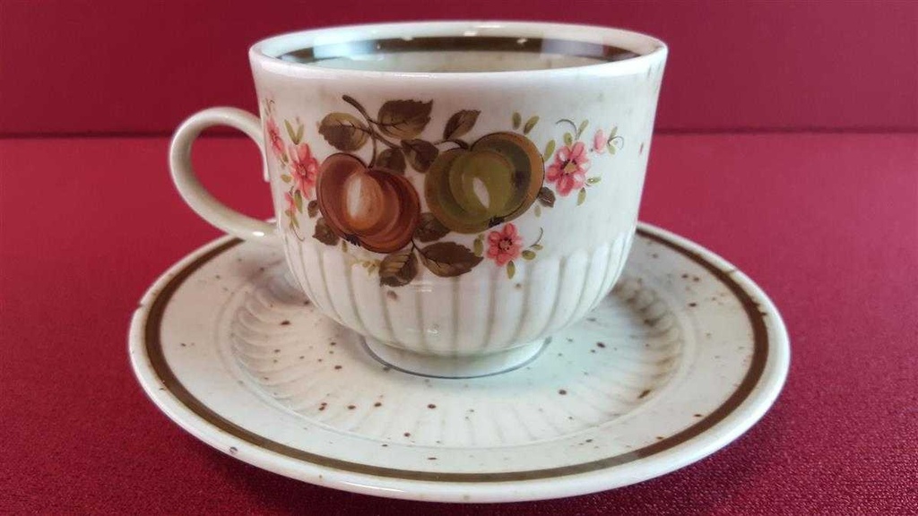 [45814633] Kaffeetasse mit Untertasse Tasse Winterling Marktleuthen Früchte Blumenmotiv gebraucht - gut Bild 3