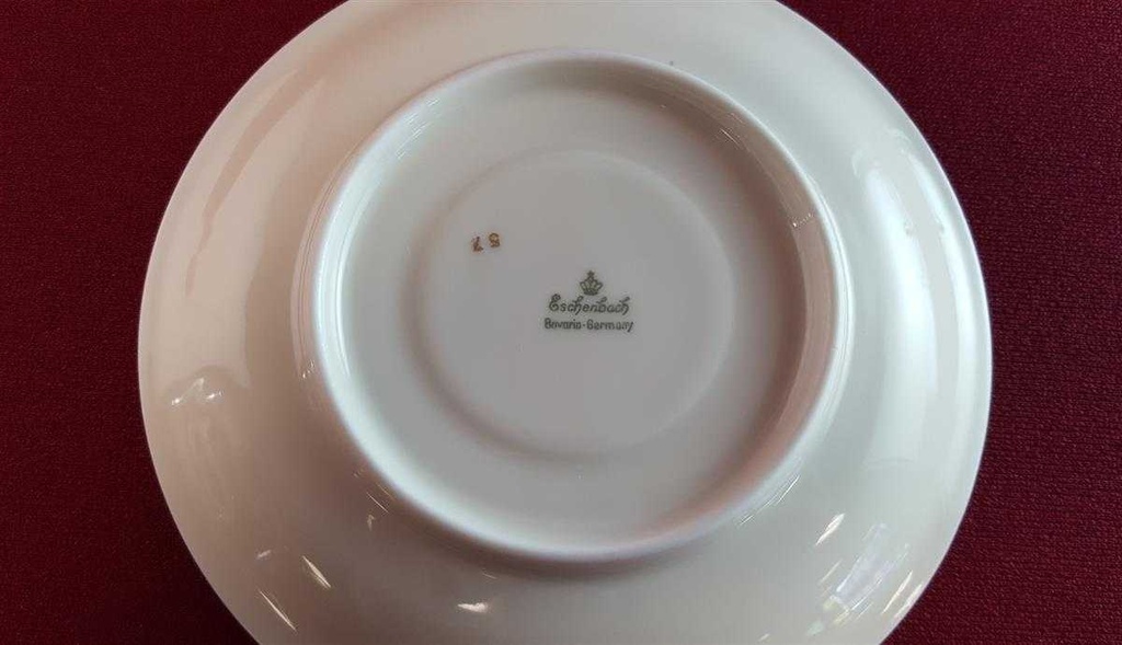 [45814651] Untertasse für Tee Goldrand 14,7 cm Eschenbach Alte Formen W309 gebraucht - gut Bild 4