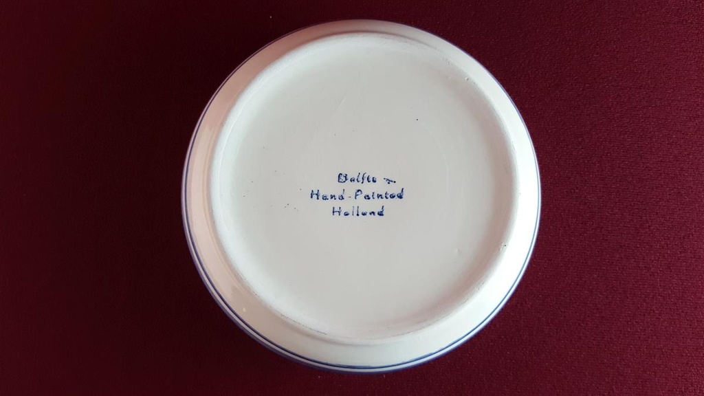 [45814662] Delfts Hand Painted Holland Kevelaer Gnadenkapelle Deckeldose H 5,5 D 13,4 cm Bild 7