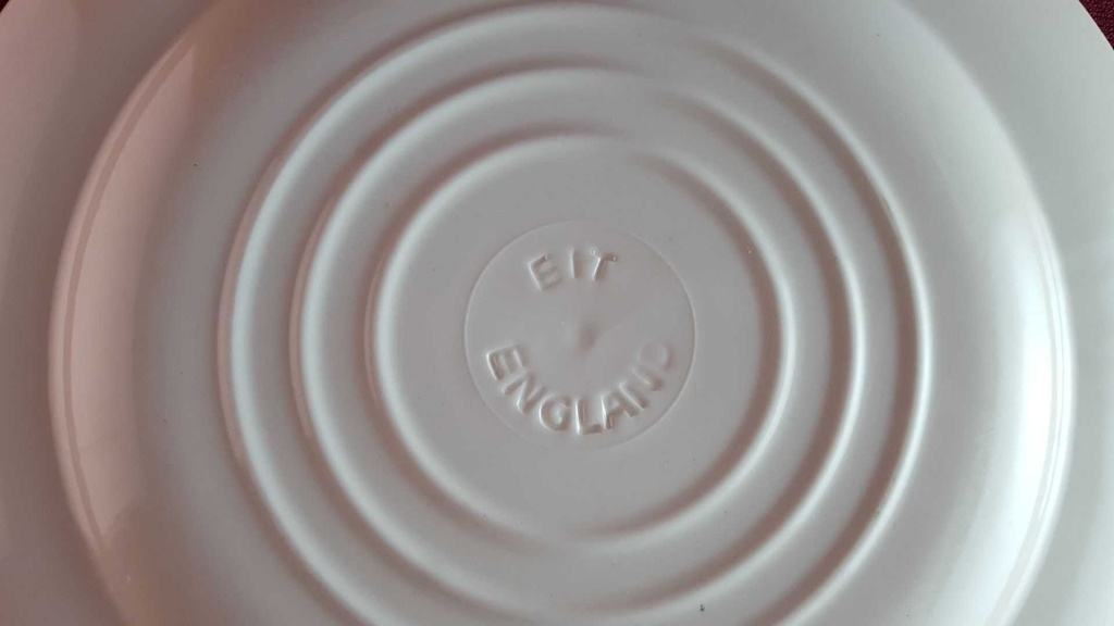 [45814709] Speiseteller Essteller 24,8 cm English Ironstone Tableware (EIT) EIT England Four Seasons Summer On The Home Farm Rot gebraucht - akzeptabel Bild 6