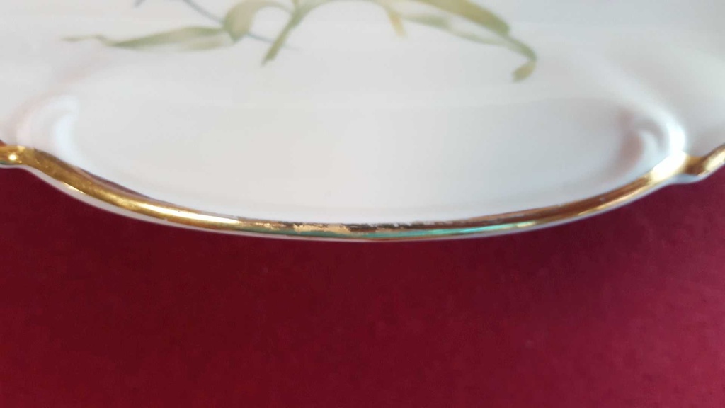 [45814769] Kuchenplatte mit Henkeln Goldrand Hutschenreuther Selb gebraucht - gut Bild 4