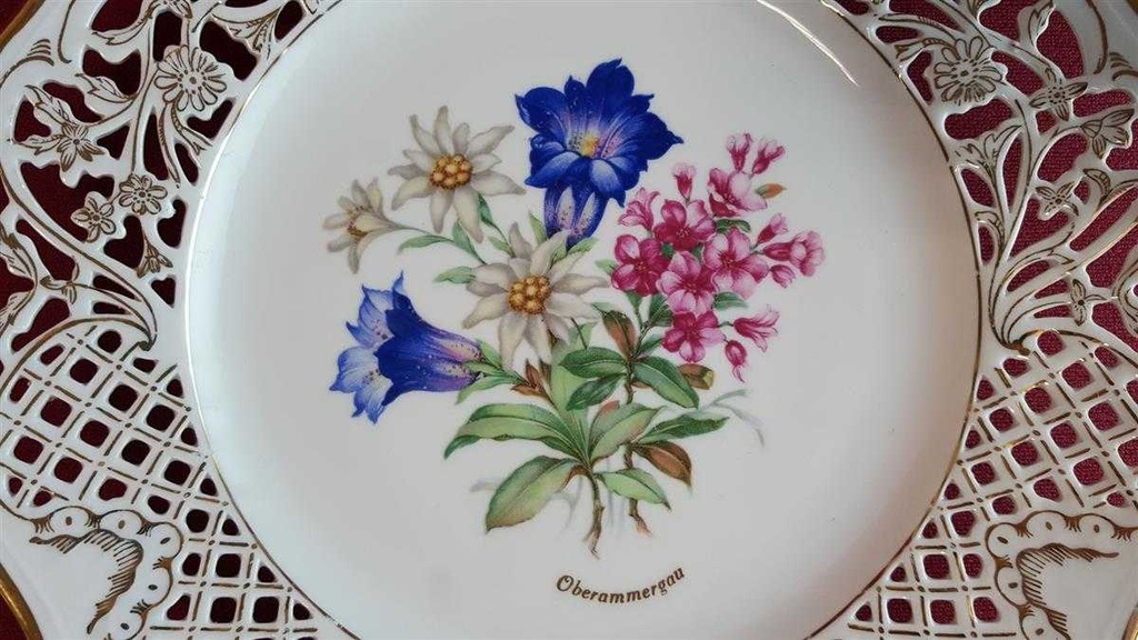 [45814771] Durchbruchteller Goldrand Durchbrucharbeit 27 cm Schumann Arzberg Blumendekor Oberammergau Blumen gebraucht - akzeptabel Bild 2